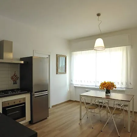 La Casa Di Enri E Nina Apartment Lerici