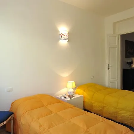 La Casa Di Enri E Nina Apartment