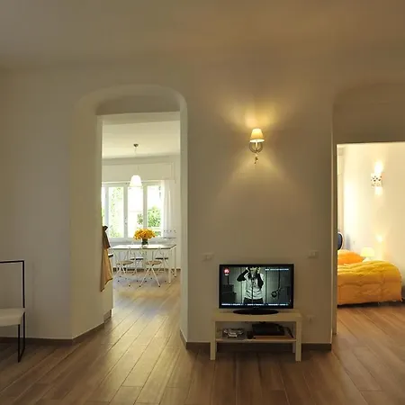Apartment La Casa Di Enri E Nina Lerici